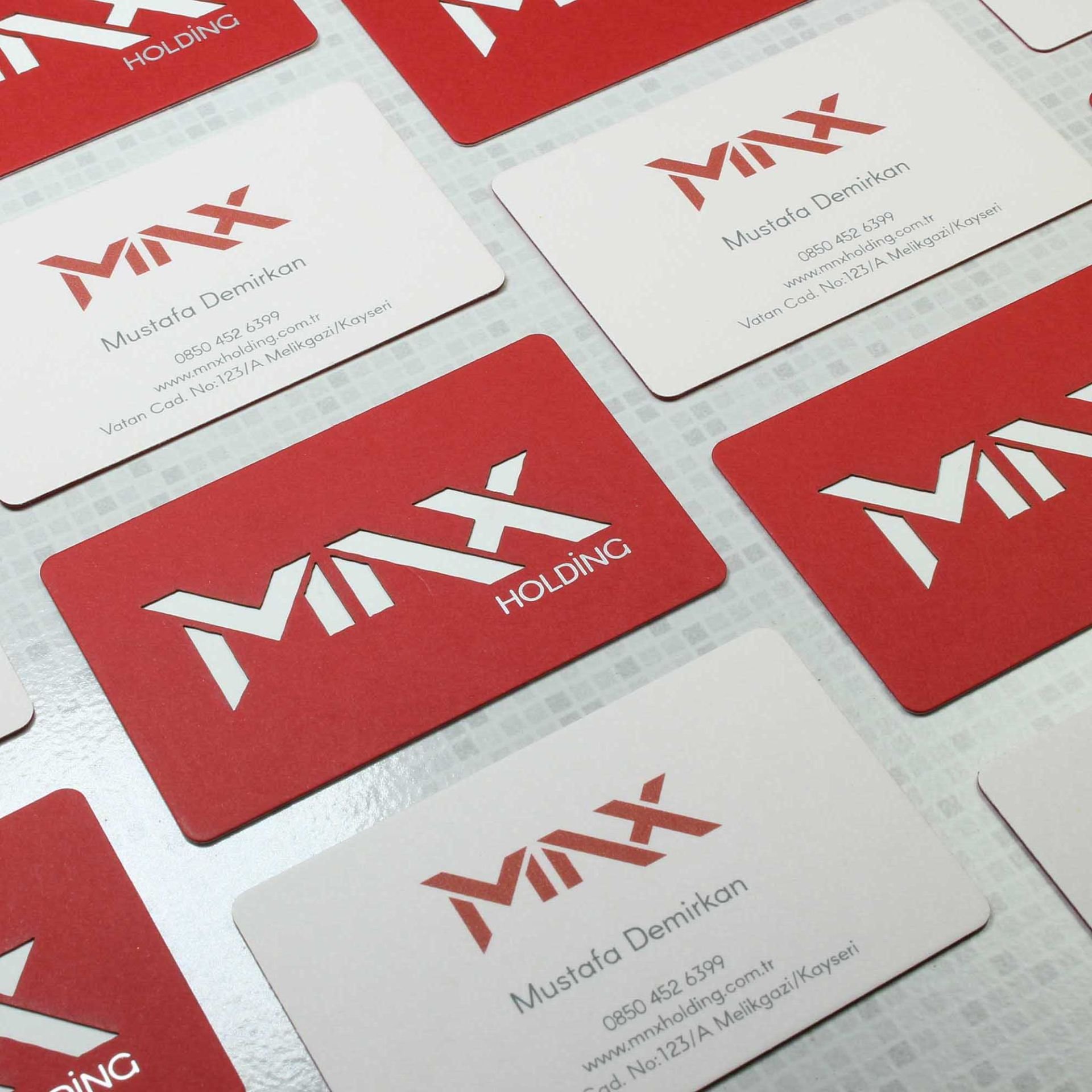 MNX Holding - Fantazi Kırmızı + Beyaz Kağıt - Yaldız + Renkli Baskı - Lazer Kesim - Dubleks Sıvama